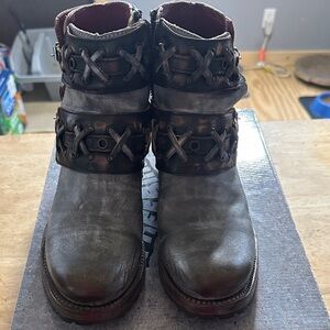 Freebird by Steven Gray ankle boots